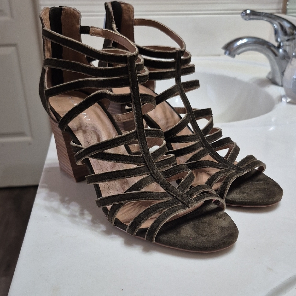 Tahari Olive Strappy Block Heel Sandals